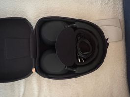 Sony WH-1000XM5