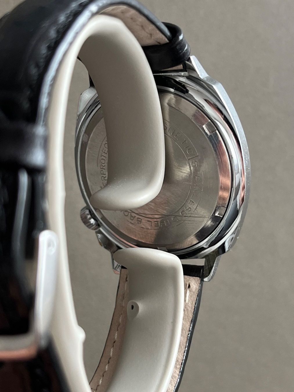 Orologi: Omnia Watch – Usato da Zollikofen venduto da Comcast 3