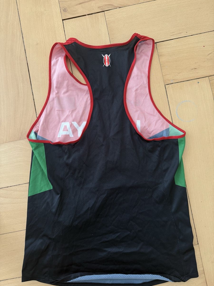 Nike T-shirt: Team Kenya Singlet (S)  – Usato da Bern venduto da Laufsport3000 3