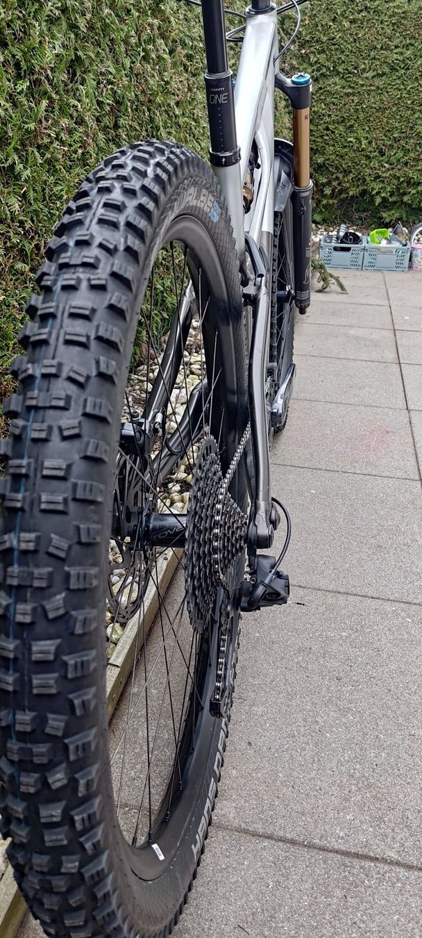 Specialized Velos: Specialized Stumpjumper EVO Elite Alloy 2023  S3 – Gebraucht aus Ilanz von Davide84 7