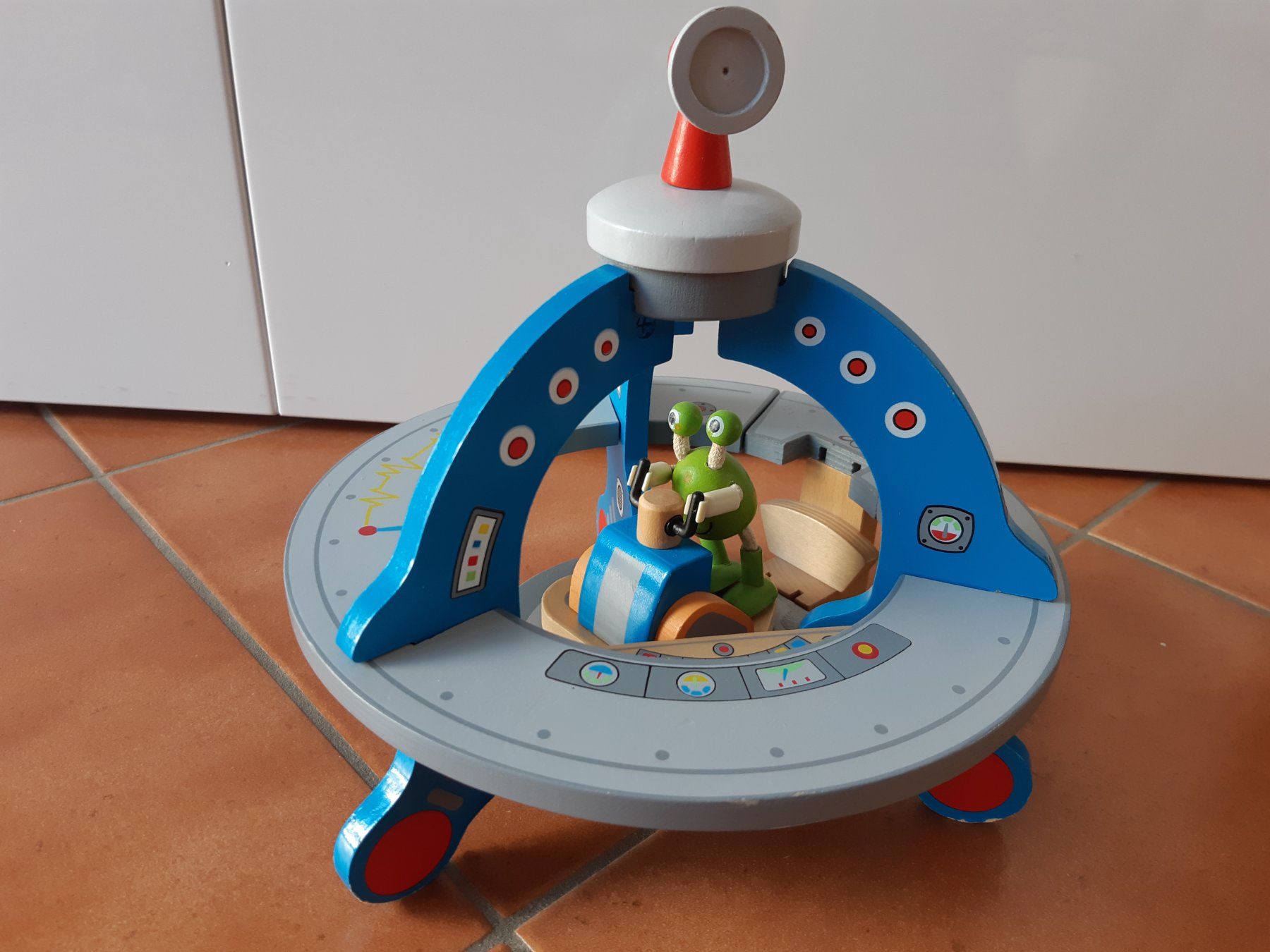 Hape Spielzeuge: Hape ufo – Gebraucht aus Magliaso von Dlele 4
