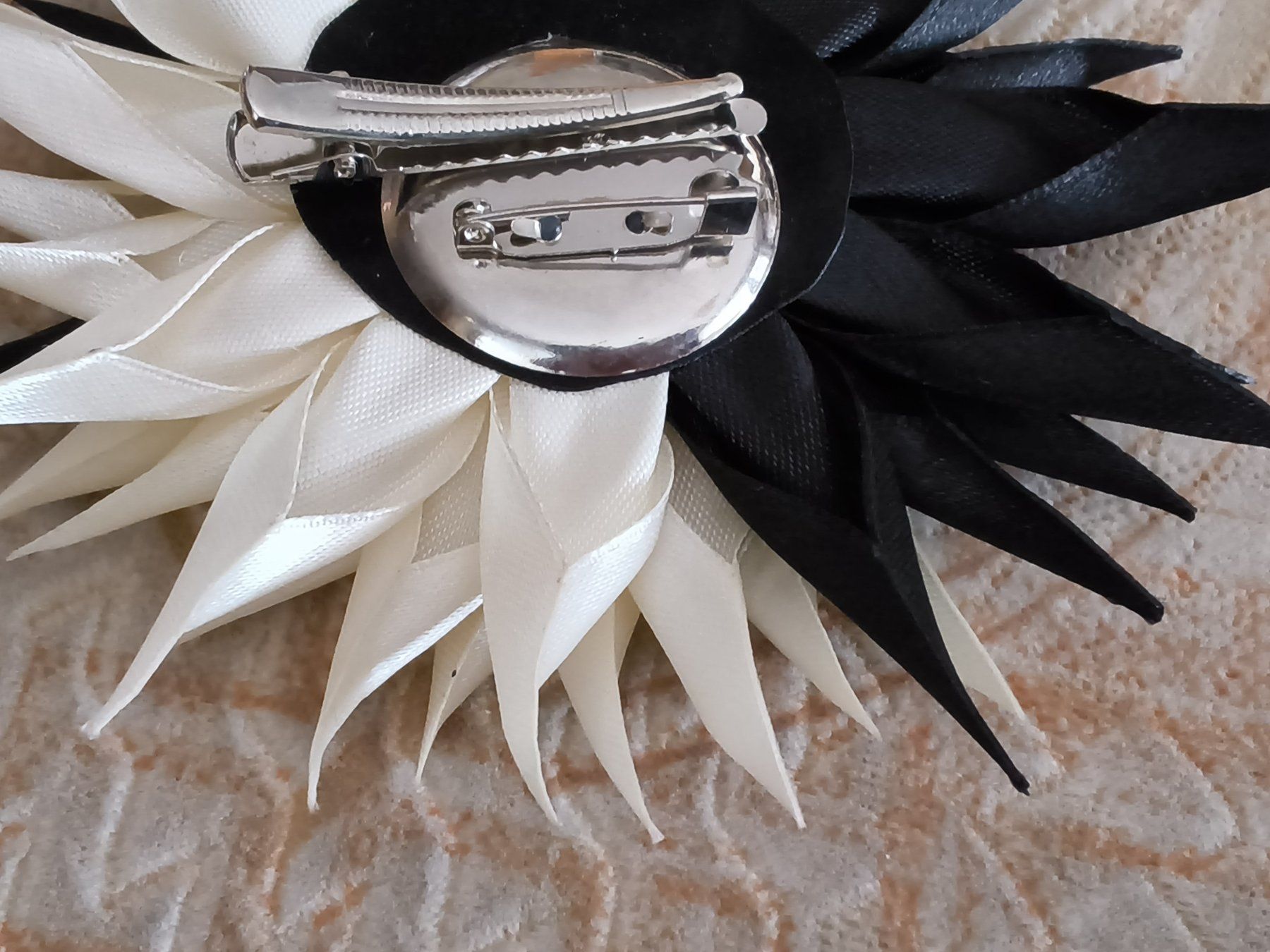 Spille & Fermagli: Wunderschöne Kanzashi Brosche Neu – Nuovo (secondo la descrizione) da Hallau venduto da histoiremerveilleuse 3