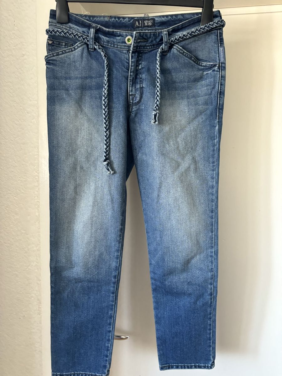 Jeans: Jeans Armani bleu 27 Eu – Usato da Ostermundigen venduto da Delphine74