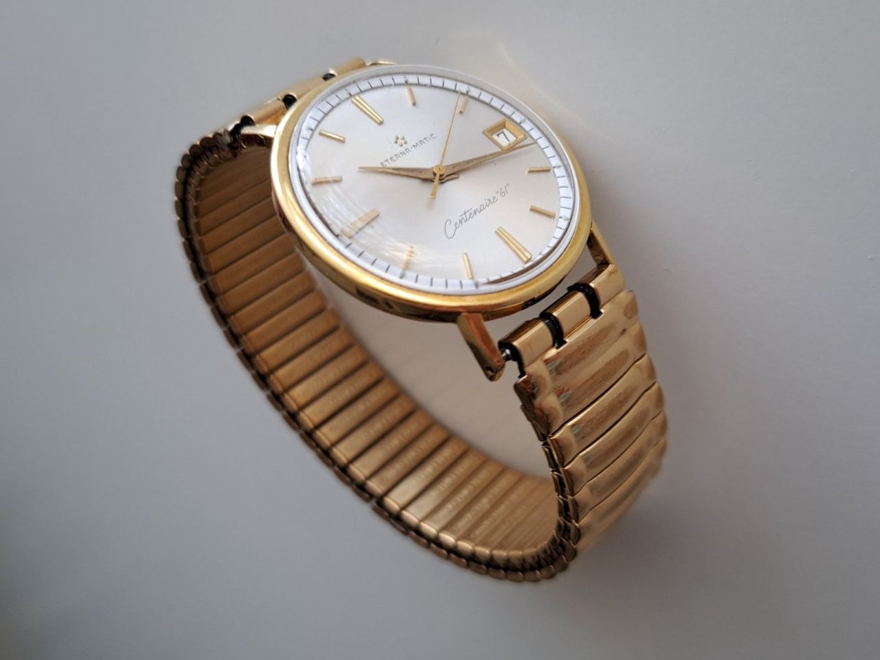 Eterna Orologi: Montre Eterna Centenaire  " 61 "    34 mm – Usato da Romanel-s-Lausanne venduto da Jedermann01