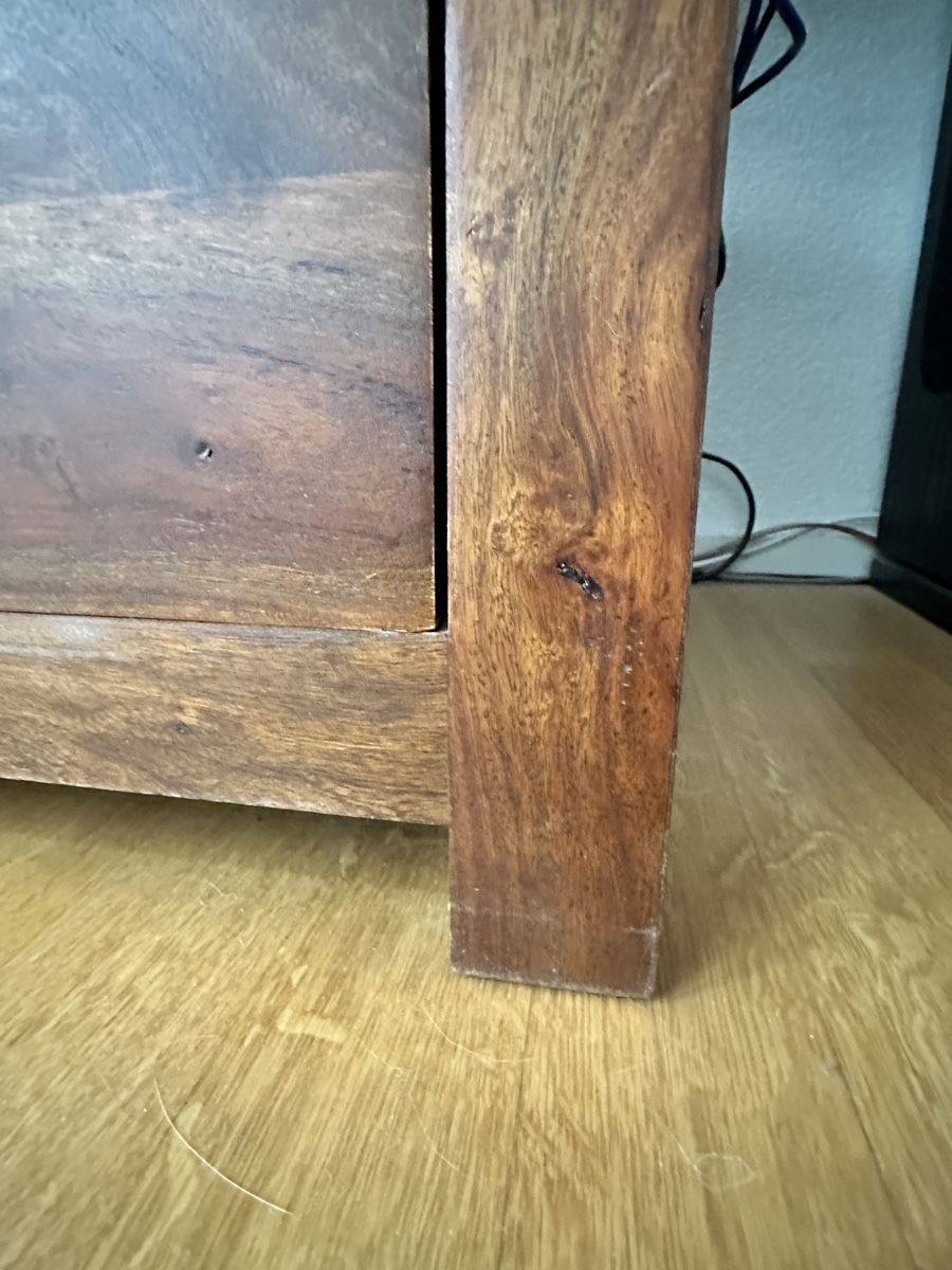 Mobili TV: Sheesham Solid Wood TV Console – Matches Coffee Table – Usato da Oberengstringen venduto da mar_p8dm 4