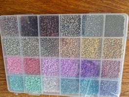 Rocailles Perlen, 24 versch. Farben