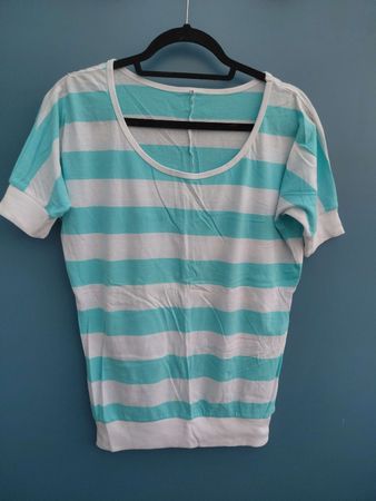 Maritimes Streifen-Shirt Grösse L perfekt für den Sommer!