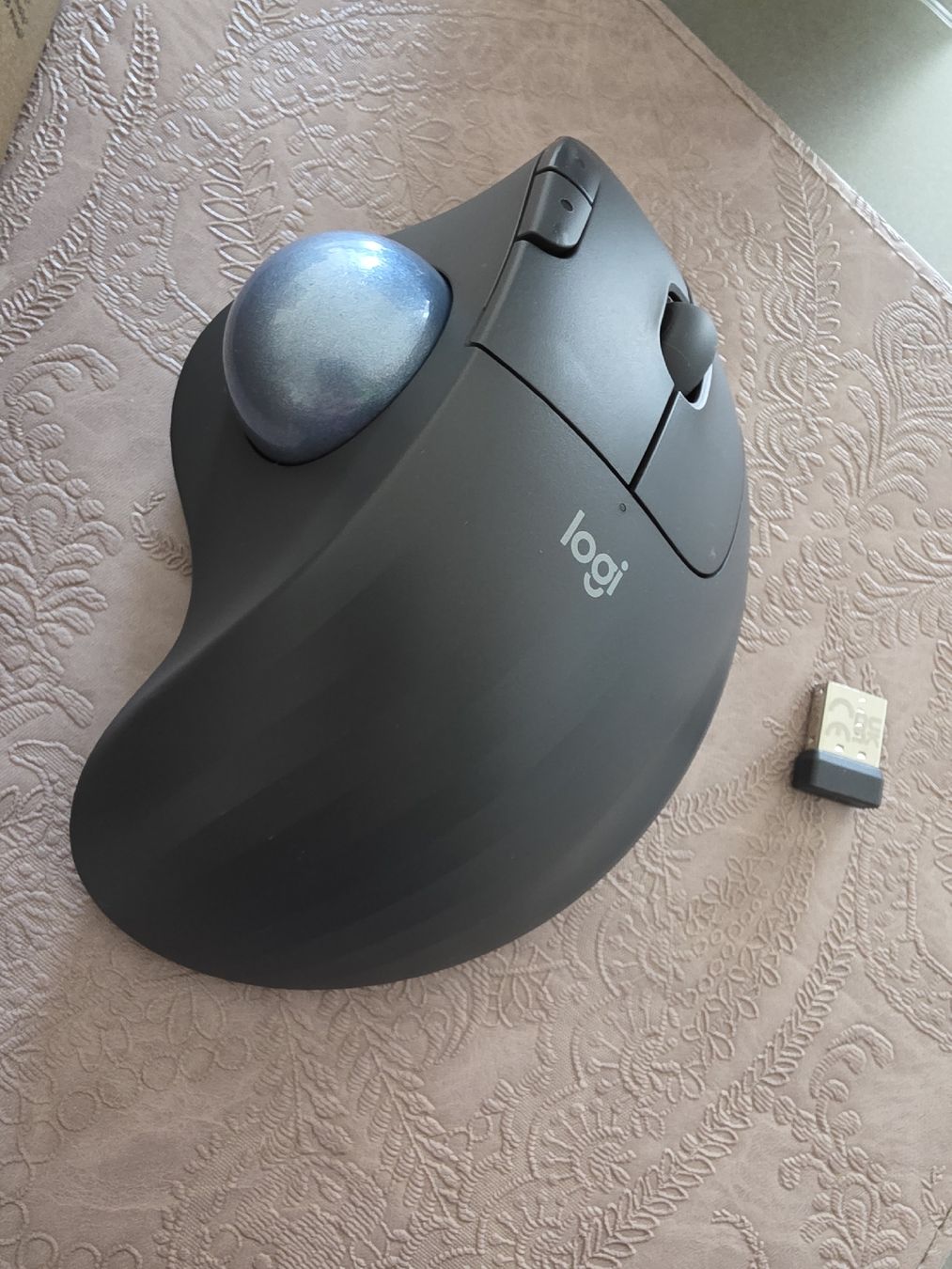 Logitech Maus: Logitech ERGO M575 Wireless Trackball – Neu (gemäss Beschreibung) aus Goldach von Cooky2011 1