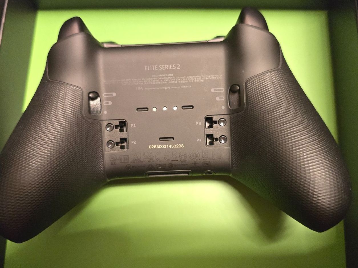 Microsoft Controller: Xbox Elite Wireless Controller Series 2 – Gebraucht aus Basel von Zait 1