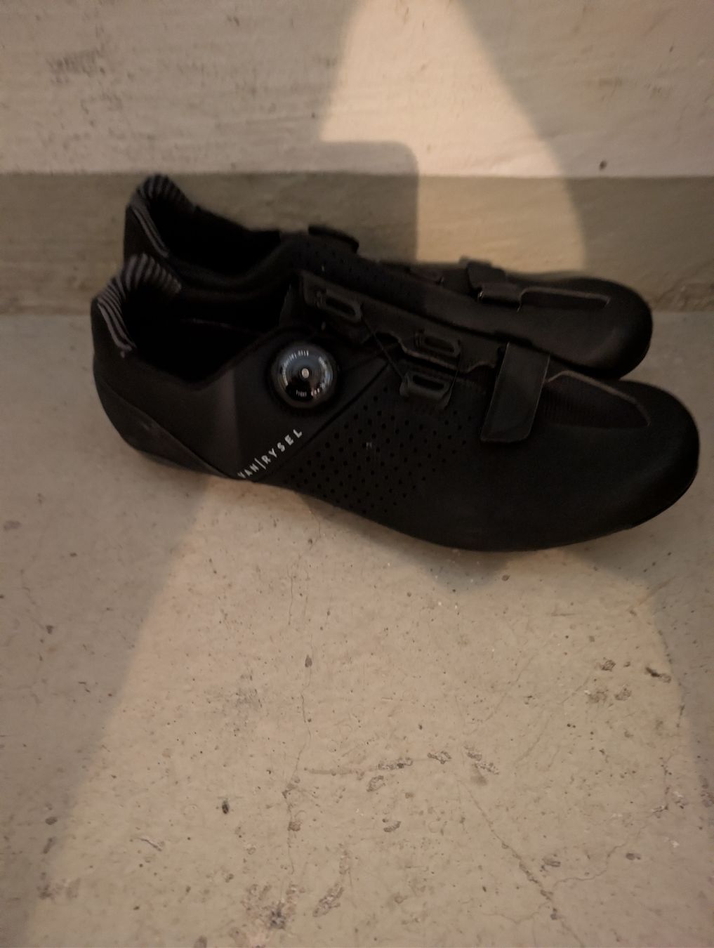 Van Rysel Herrenschuhe: van rysel roadbile shoes  – Neu (gemäss Beschreibung) aus Meilen von sal_m6th