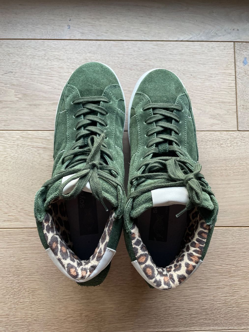 Scarpe da donna: Suede sneakers SOYA FISH, EUR 39.5 – Nuovo (secondo la descrizione) da Zug venduto da Nat.yushkevich 2