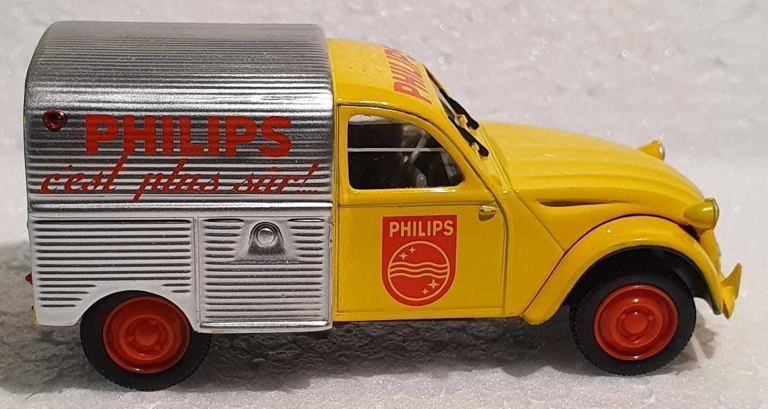 Norev Modellautos: Citroën  2CV AZU  -   PHILIPS  -  Norev  - 1/43 – Gebraucht aus Delémont von Domdom1 5