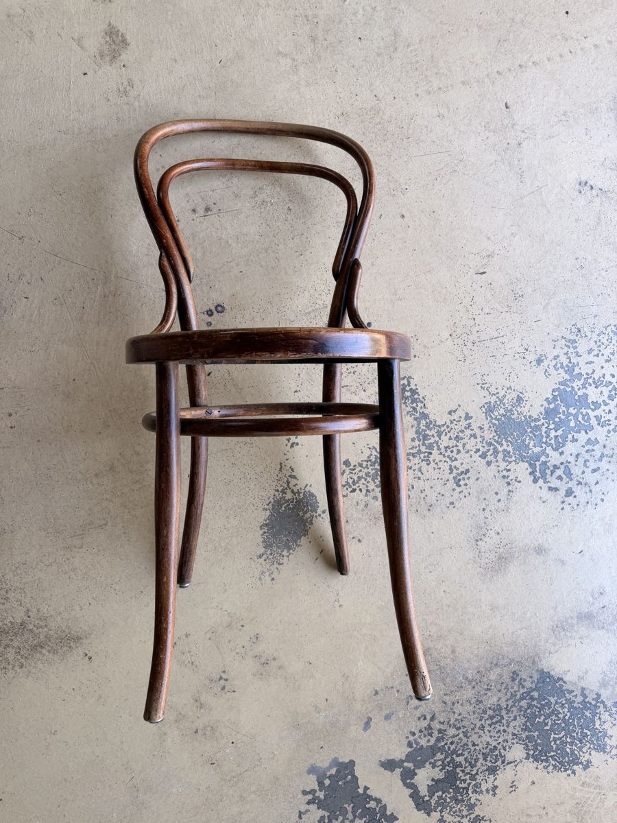 Chaises: Stuhl Holz dunkel – D'occasion à Staufen par Spirit-Brothers 1