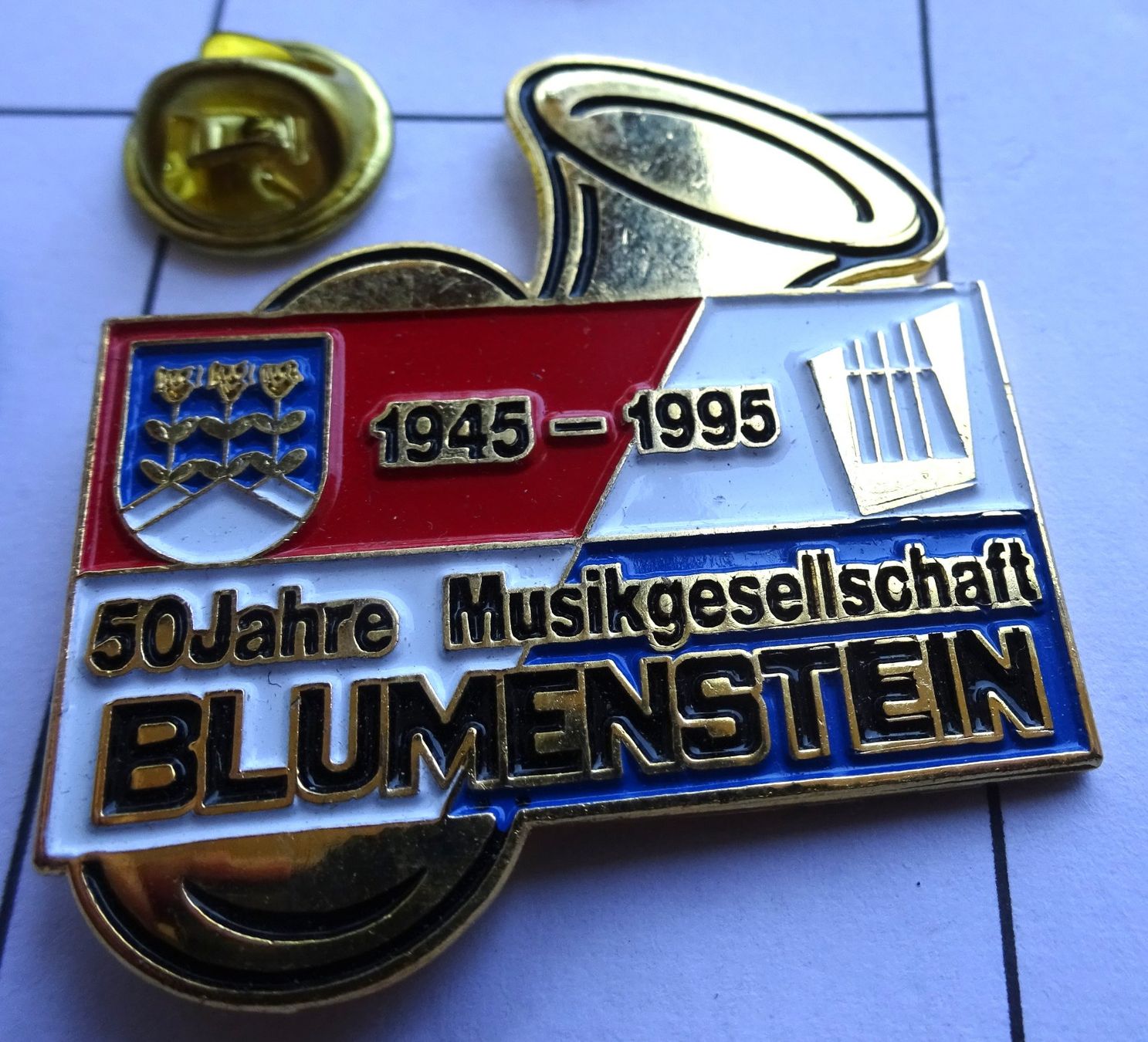 Plaketten & Abzeichen: Pin BLUMENSTEIN  Musikgesellschaft – Gebraucht aus Utzenstorf von BUtter81