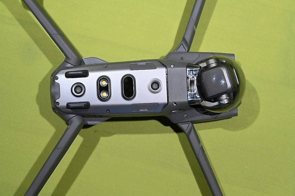 DJI Mavic 2 Pro avec Smart Controller (Gebraucht) in Gollion für CHF ...