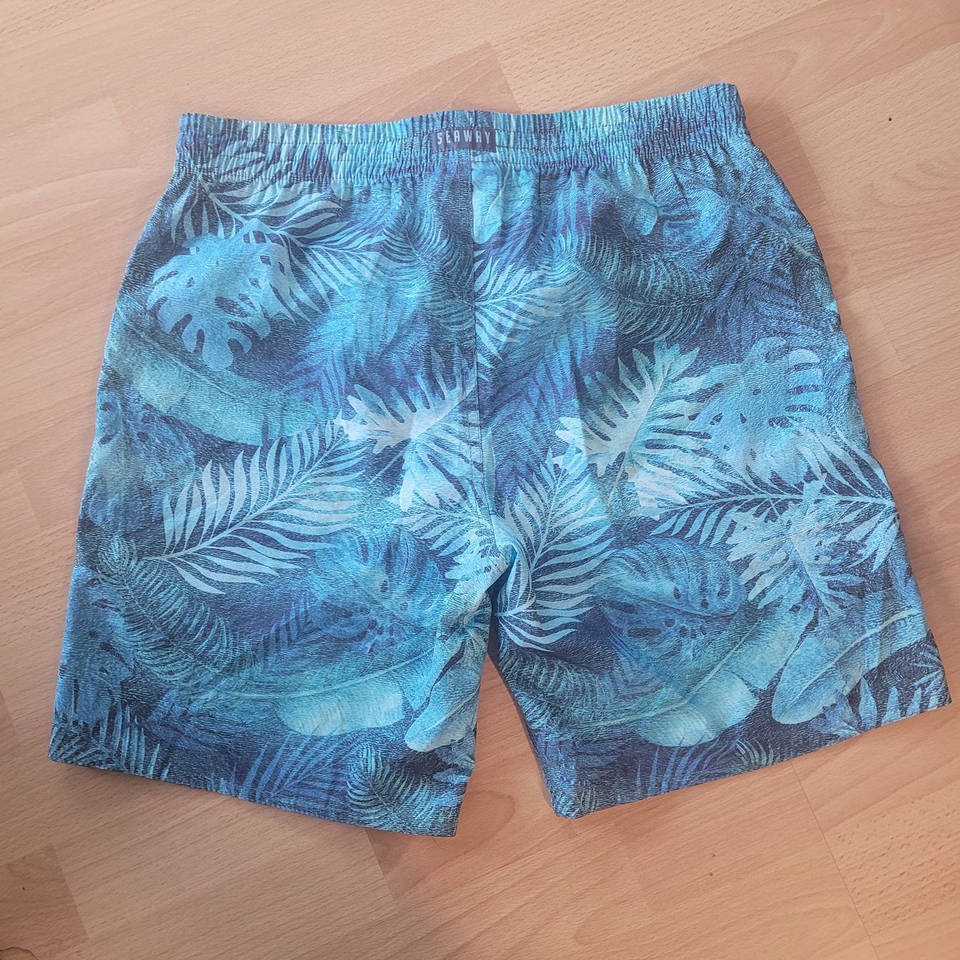 Pantaloni: Shorts gr.M – Nuovo (secondo la descrizione) da Winterthur venduto da Flomal 1