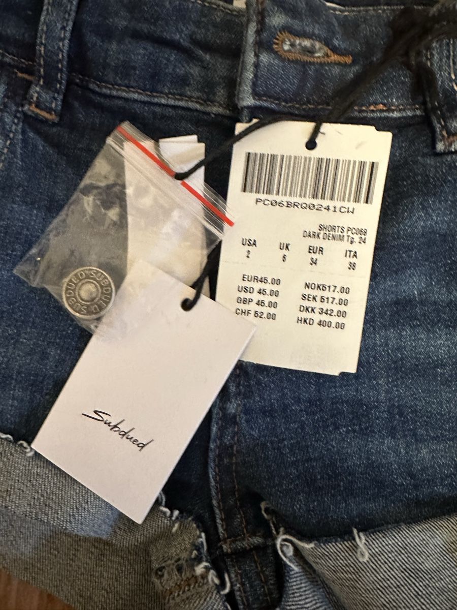 Jeans: New! Subdued denim shorts – Neu und originalverpackt aus Binningen von mar_nz5s 1