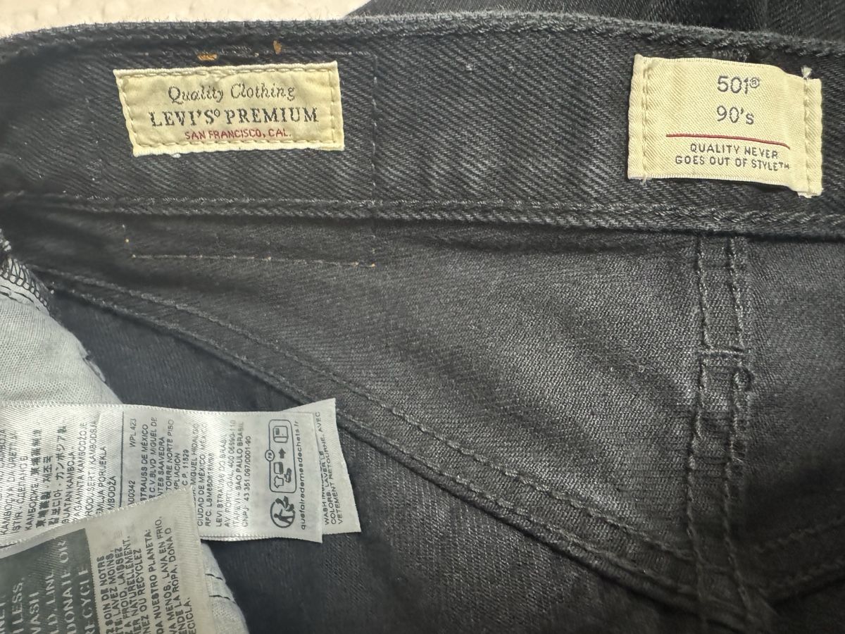 Jeans: Levi's 501 90s Jeans schwarz – Nuovo (secondo la descrizione) da Dietikon venduto da and_nw92 3