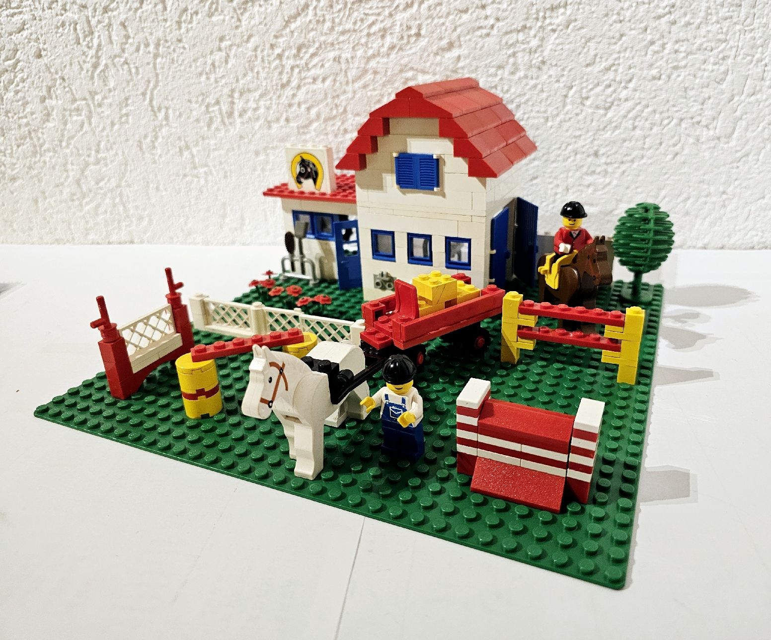 Lego Kit di costruzioni: LEGO LEGOLAND 6379 GROSSER REITERHOF – Usato da Turbenthal venduto da Ddanuh 1