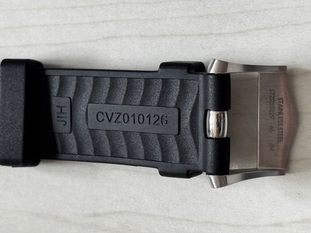 SCHWARZES KAUTSCHUKARMBAND FÜR DIE OMEGA SEAMASTER DIVER 300 3