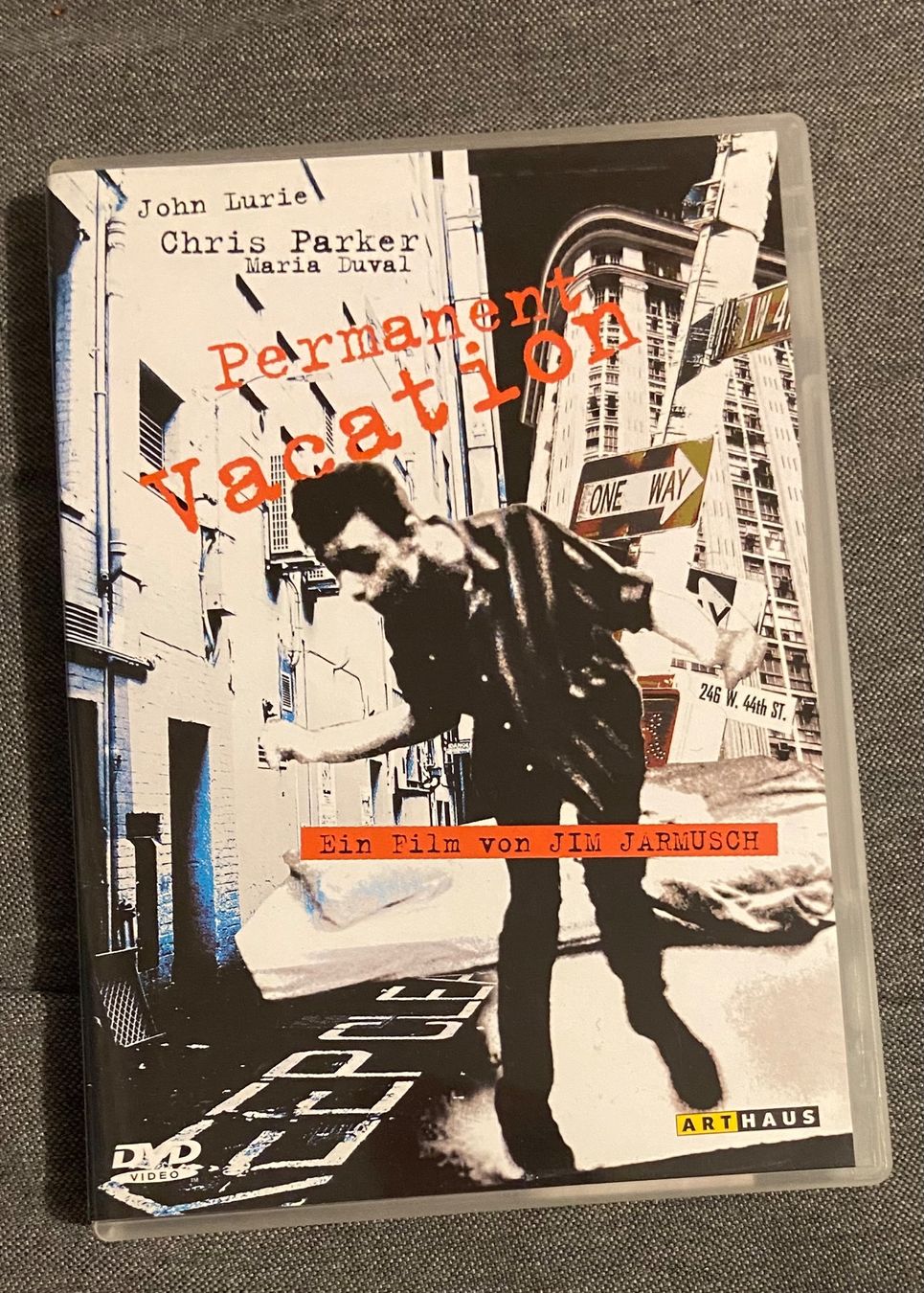 Alle DVDs: PERMANENT VACATION DVD • JIM JARMUSCH – Gebraucht aus Luzern von Lycka