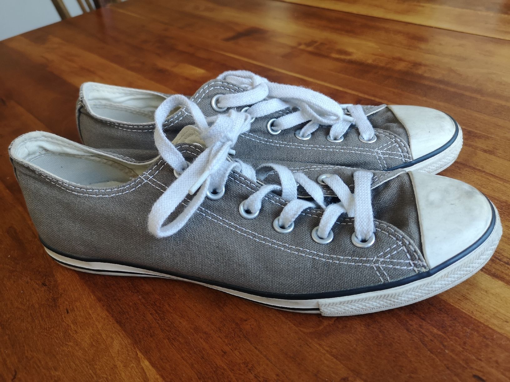Scarpe da uomo: Converse Schuhe Gr. 40 – Usato da Zürich venduto da N_Gamper 1