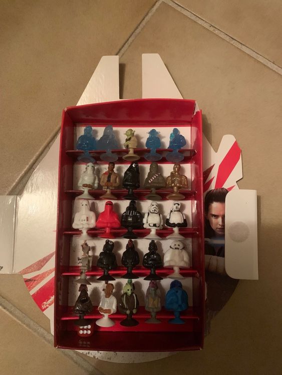 Lot De 9 Figurines Star Wars - NEUVES, Abscent Juillet, Collection