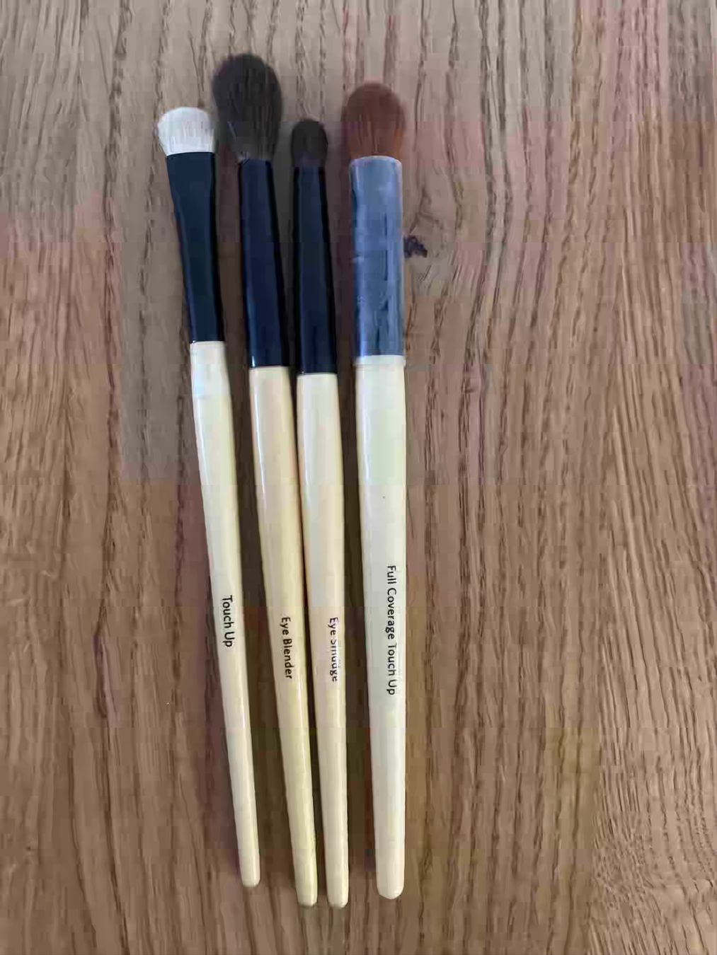 Bobbi Brown Maquillage: 4 Profi Make-up Pinsel Lidschatten Set neu – Neuf (Voir description) à Winterthur par phi_hfs7