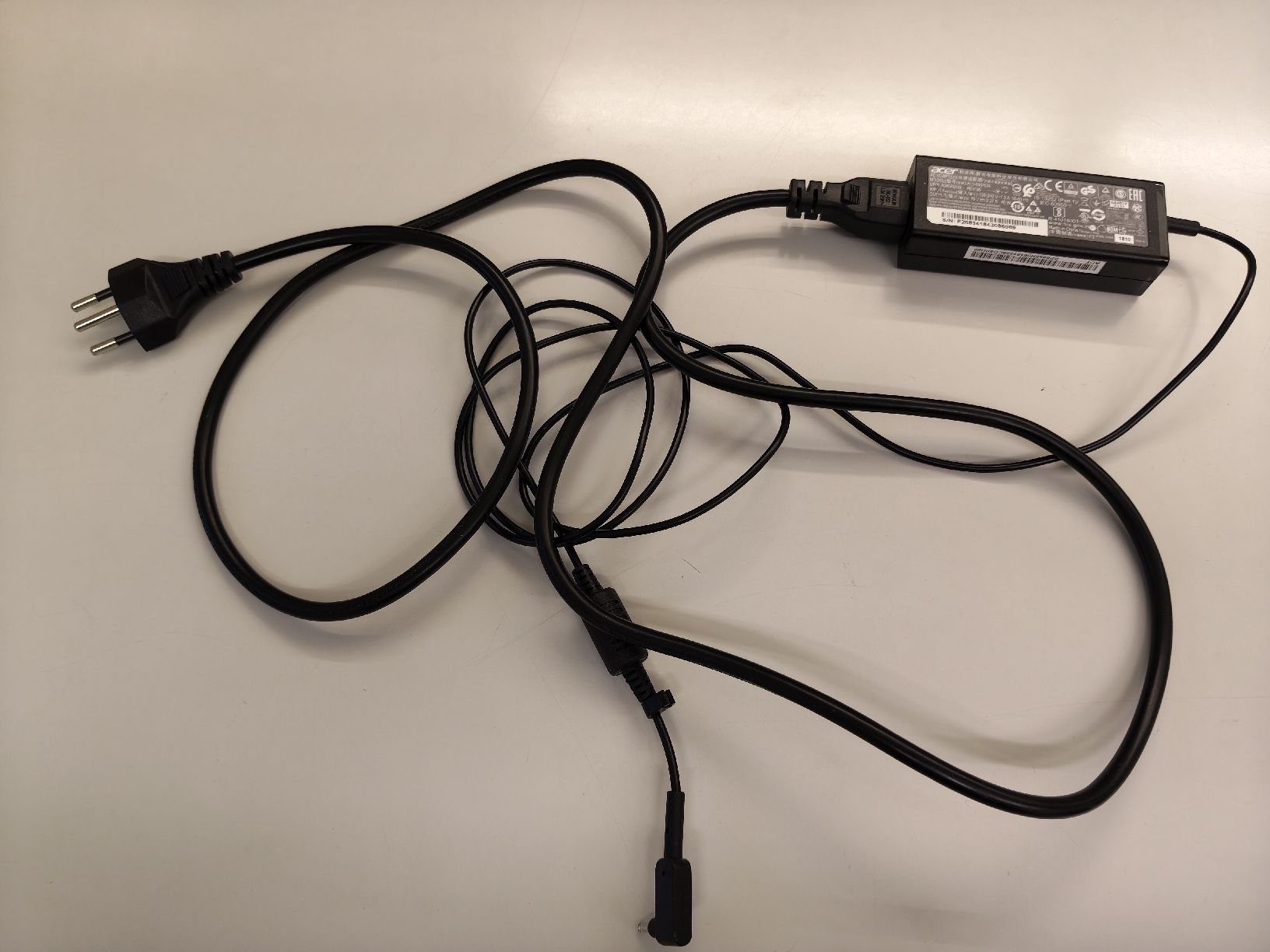 Ladegerät: Notebook Adapter – Gebraucht aus St. Gallen von Daniel74 2