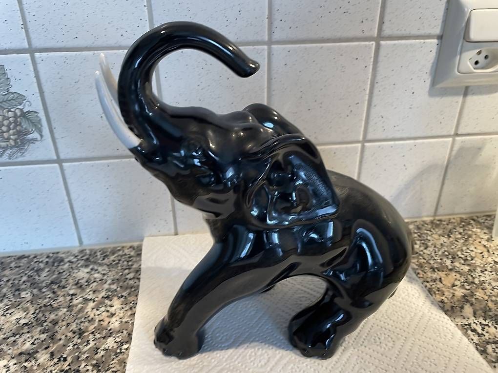 Statuette: Elefant Porzellan – Usato da Möhlin venduto da Tuffy70 1