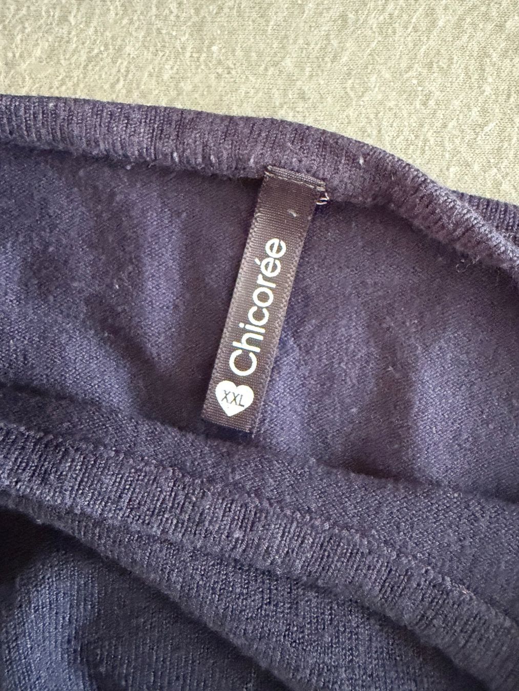 Pullover & Sweatshirts: Damenpulli Gr. XXL blau – Gebraucht aus Obergösgen von Andre118 1
