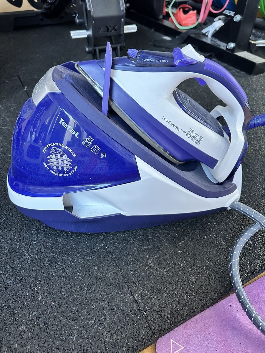 Tefal Ferri da stiro: Tefal Pro Express Bügelstation – Usato da Oberengstringen venduto da mar_p8dm 3