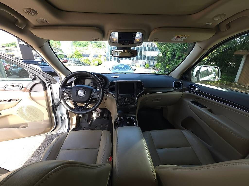 Automobili: Jeep Grand Cherokee 3.0 CRD 250 Limited – Usato da Langenthal venduto da Goergens10 3