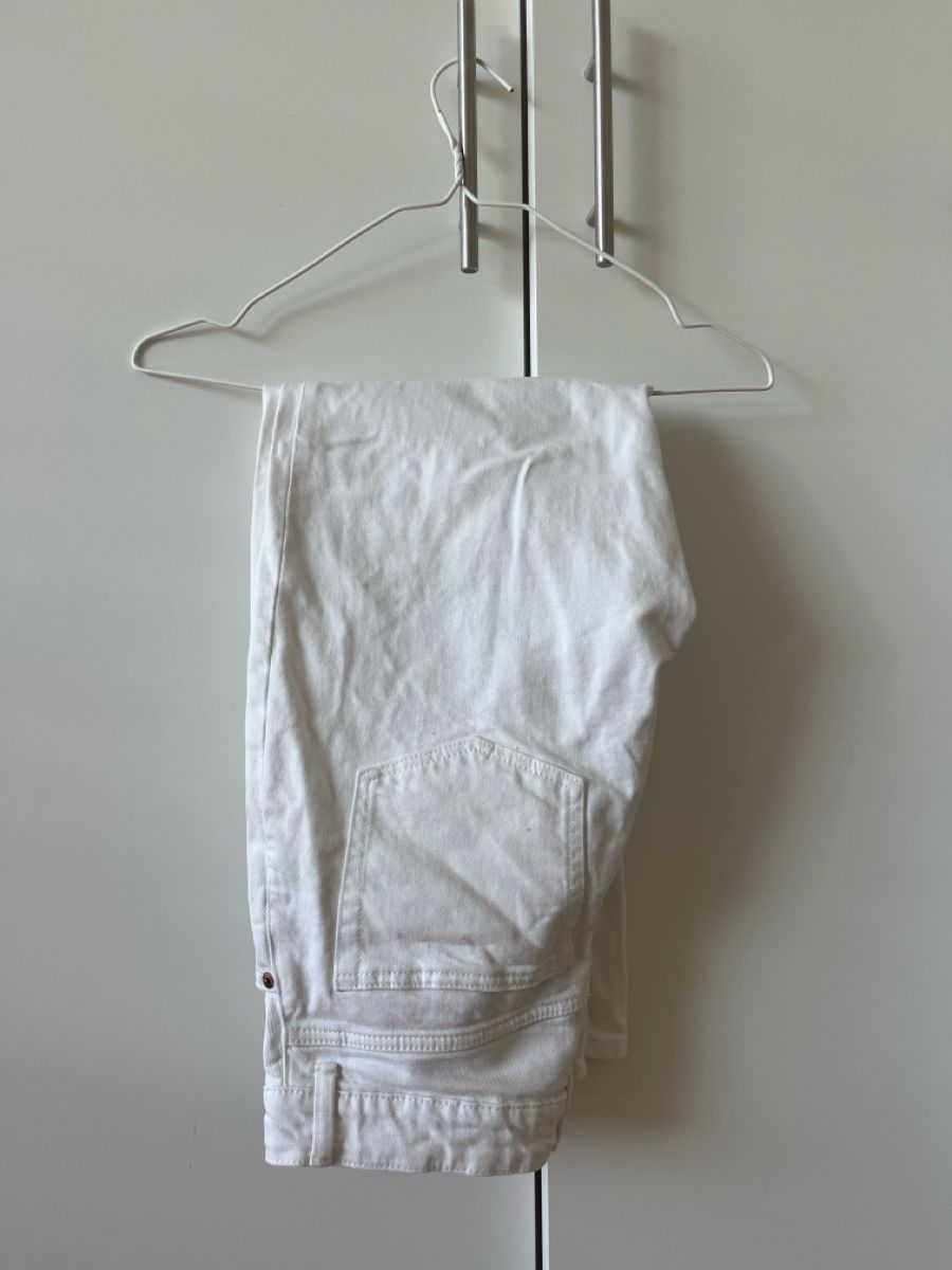 H&M Jeans: White jeans – Nuovo (secondo la descrizione) da Männedorf venduto da cec_6vdr
