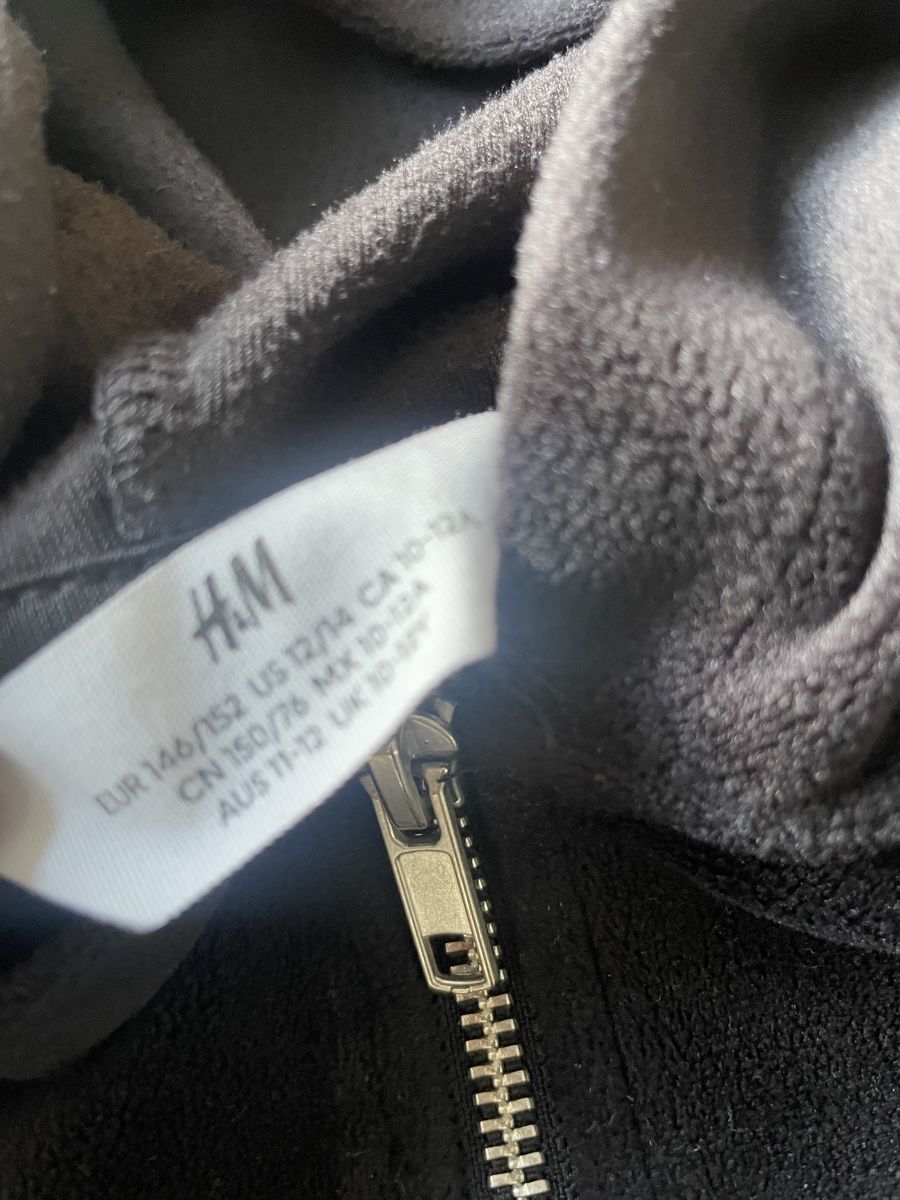 H&M Maglioni & Felpe: Jaquette training H&M noire 146/152 – Usato da gland venduto da Moral 2