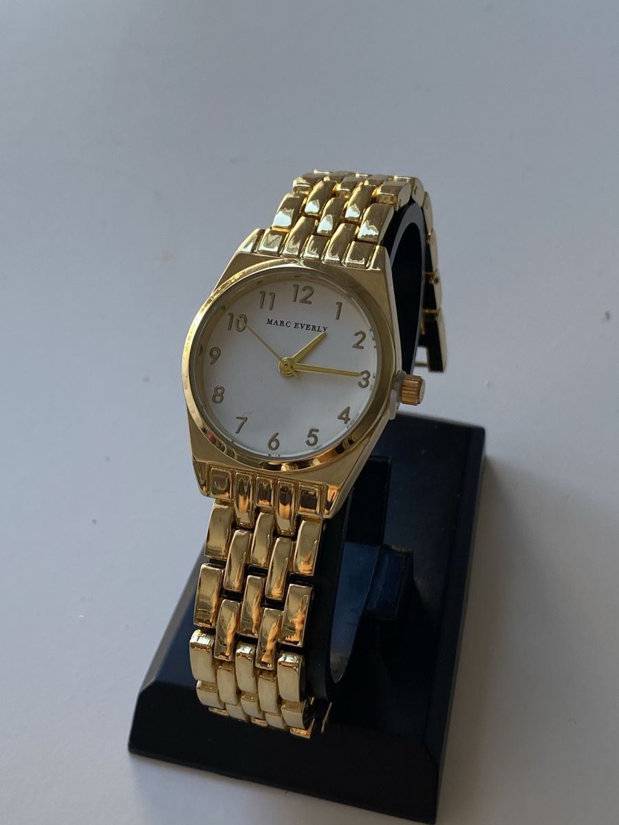 Uhren: Marc Everly Goldene Damen Uhr Quartz – Neu (gemäss Beschreibung) aus Givisiez von dor_xb9k
