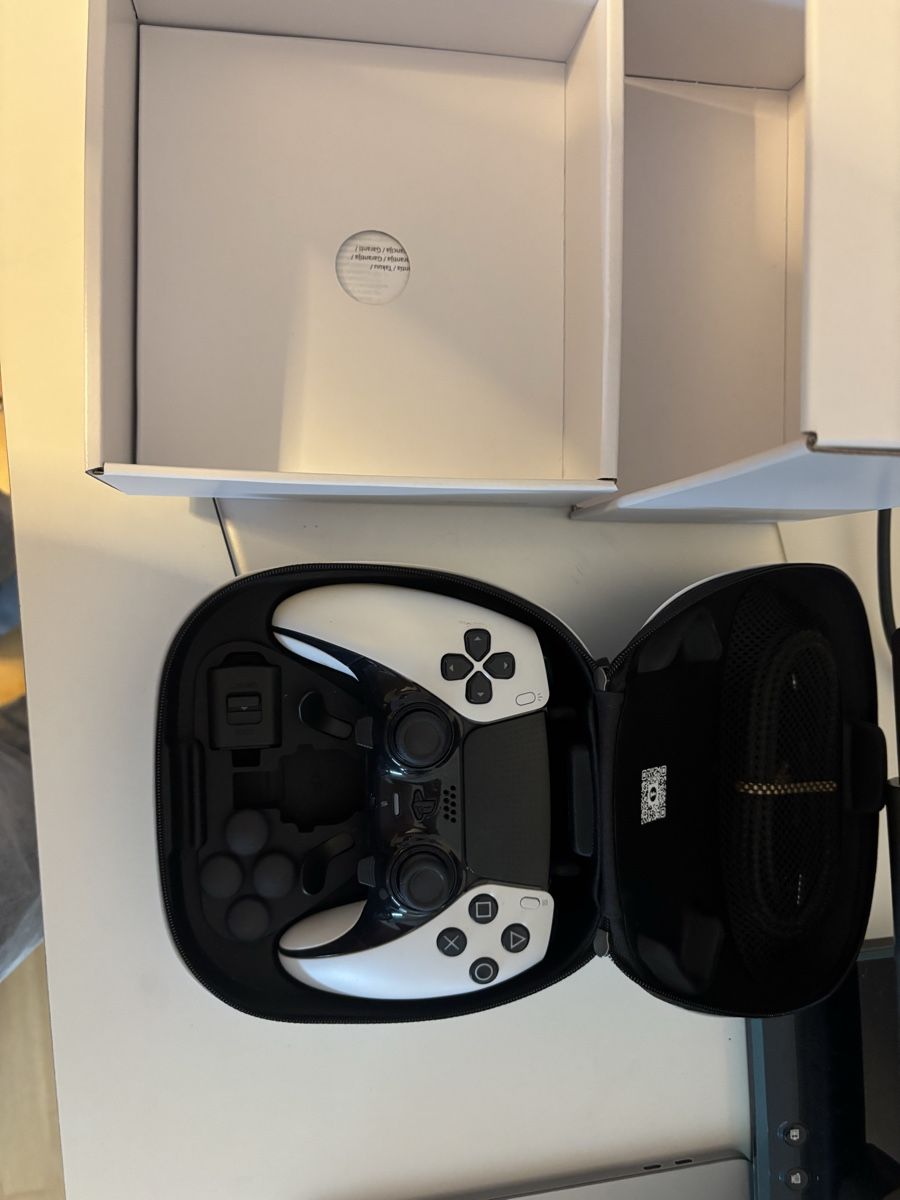 Sony Controller: PS 5 DualSense Edge Scuff Controller – Gebraucht aus Zürich von eli_75ql 1