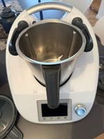 Küchenmaschine Vorwerk Thermomix TM5 mit viel Zubehör