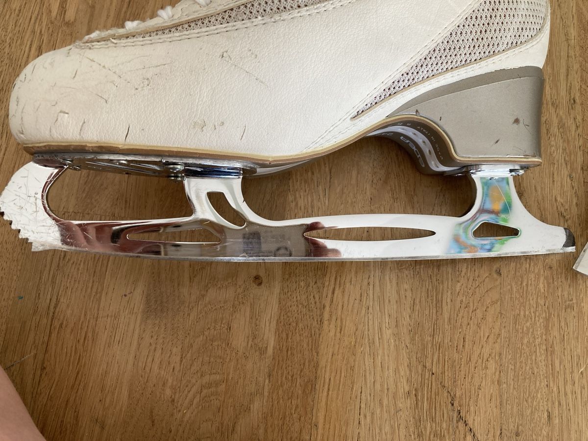 Edea Schlittschuhe: Edea Ice Fly 245 – Gebraucht aus Zürich von Retrogirl 6