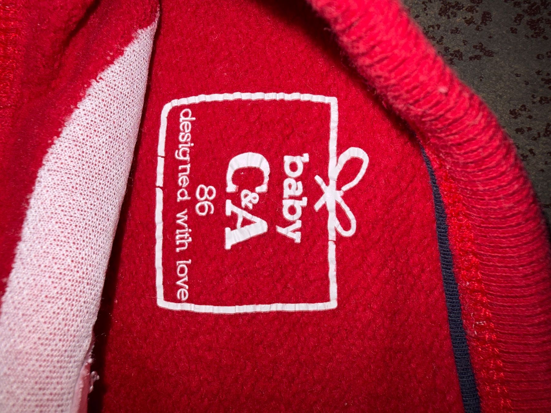 C&A Maglioni & Felpe: C&A Pullover Schneemann rot Gr 86 – Usato da Brüttisellen venduto da val_r8g6 1