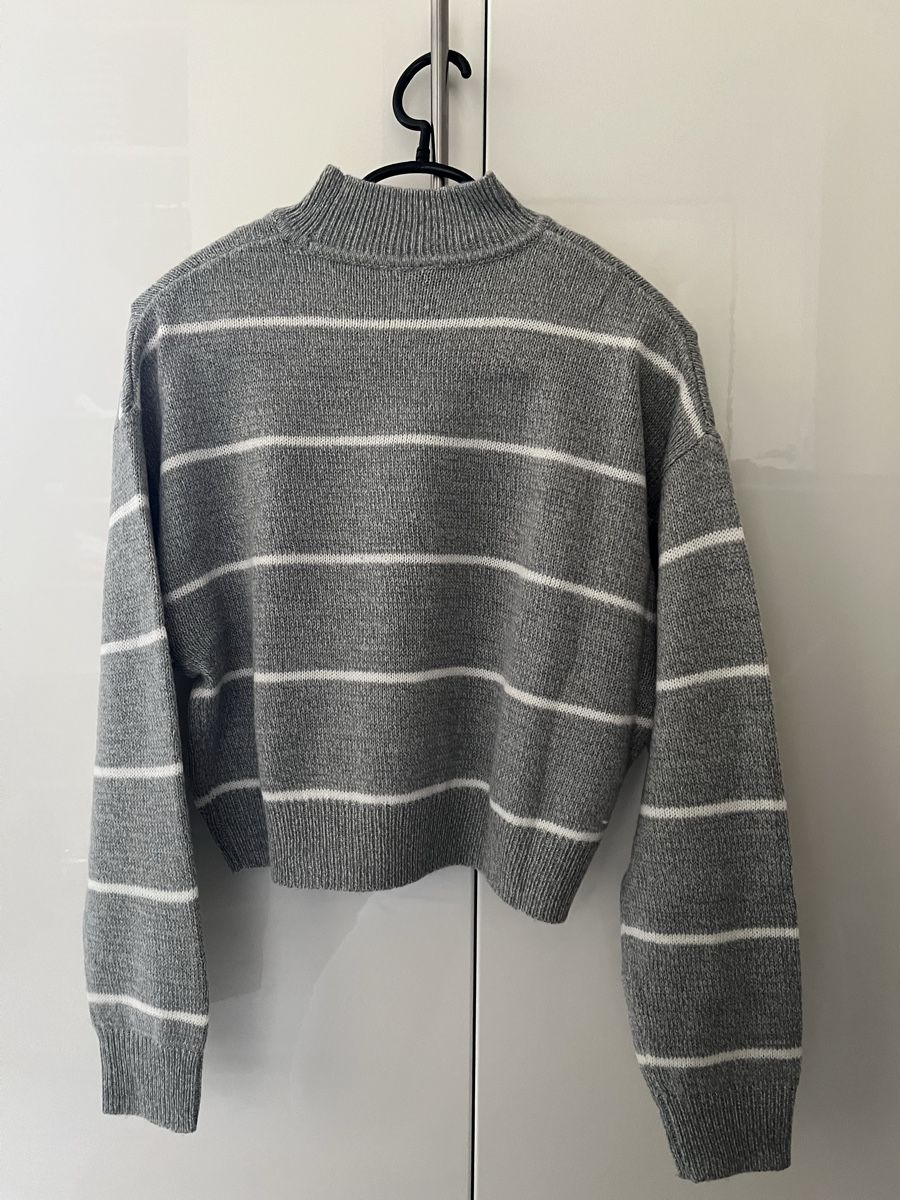 H&M Pullover & Sweatshirts: Grauer Pullover mit Streifen – Gebraucht aus Dietikon von Mischi2167 1