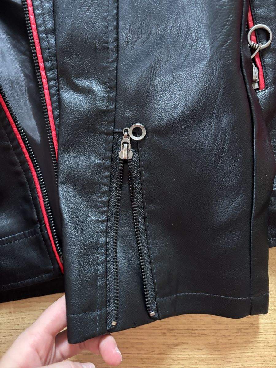Jacken: Lederjacke schwarz-rot Grösse 4XL – Neu (gemäss Beschreibung) aus Kirchberg SG von lar_8mw6 3