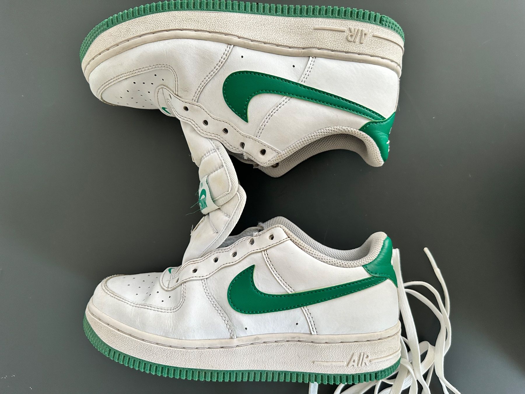 Nike Chaussures hommes: Nike Air Force 1 Grösse 37.5 – D'occasion à Baden par Verve2 4