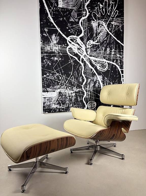 Poltrone: Lounge Chair mit Ottoman  Echtleder / Palisander – Nuovo e nell'imballaggio originale da Münchenstein venduto da AndreHaus 3