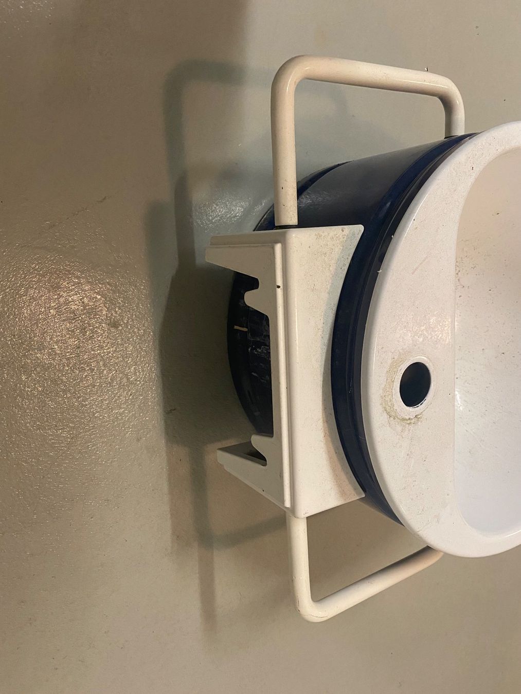 Lavabi & lavandini: Lavabo - Waschbecken - Brünneli – Usato da Lüchingen venduto da LIDB 1