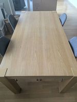 Esszimmertisch mit 4 Stühlen 