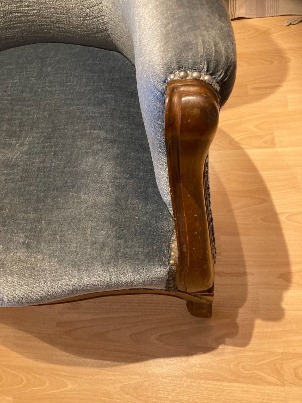 Poltrone: Antiker blauer Fauteuil – Usato da Teufen AR venduto da Exotisch16 2