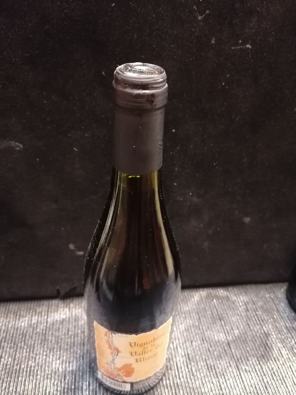 Vino: CHÂTEAUNEUF DU PAPE 1995 – Nuovo (secondo la descrizione) da Genève venduto da Leboucheoreilles 1