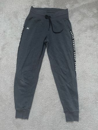 Under Armour Jogginghose, grau, XS