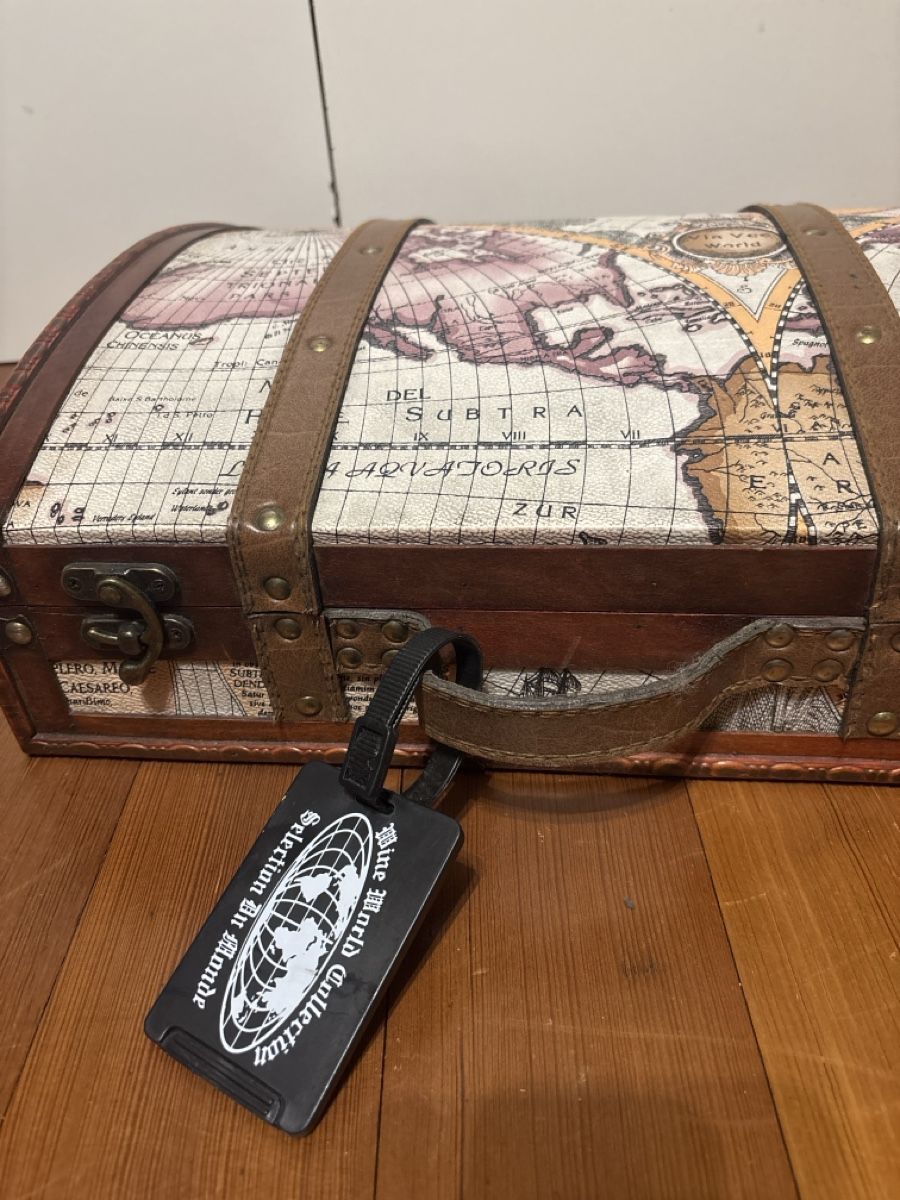Valigie: Schöner (Wein) Koffer – Usato da Grafenried venduto da hollywoodprincess 1